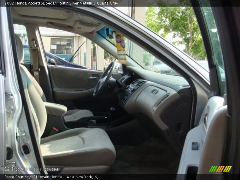 Satin Silver Metallic / Quartz Gray 2002 Honda Accord SE Sedan