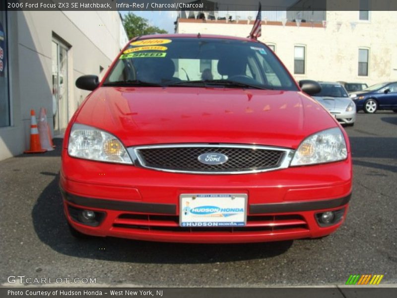 Infra-Red / Charcoal/Charcoal 2006 Ford Focus ZX3 SE Hatchback