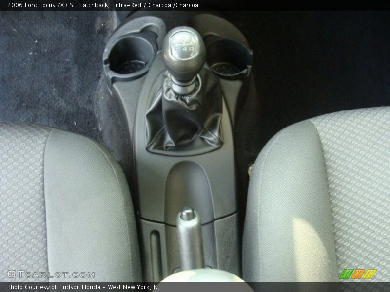  2006 Focus ZX3 SE Hatchback 5 Speed Manual Shifter