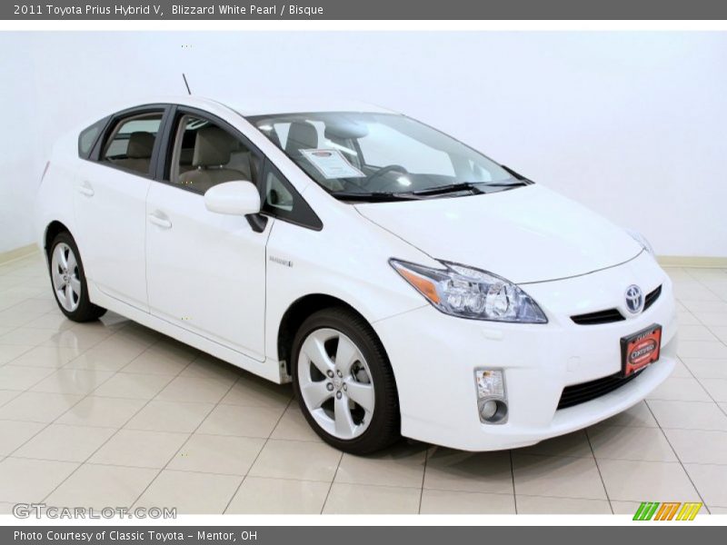 Blizzard White Pearl / Bisque 2011 Toyota Prius Hybrid V