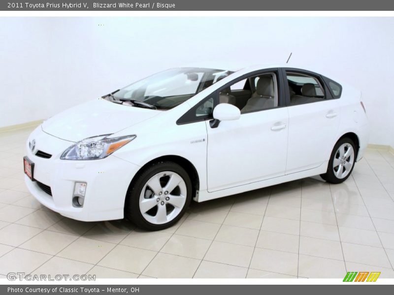 Blizzard White Pearl / Bisque 2011 Toyota Prius Hybrid V