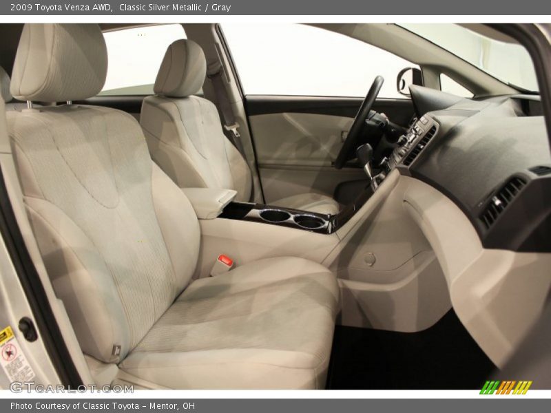  2009 Venza AWD Gray Interior