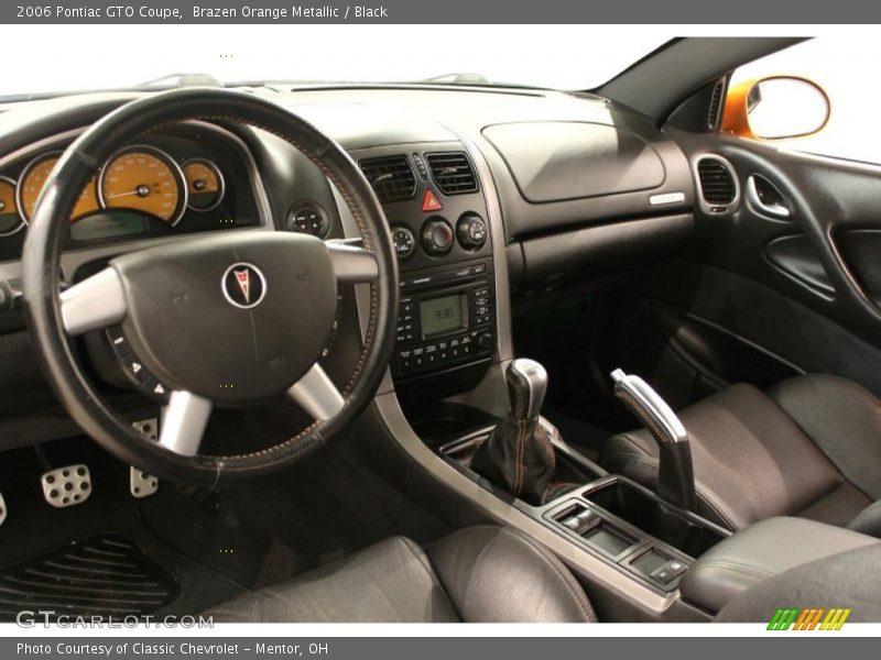 Dashboard of 2006 GTO Coupe