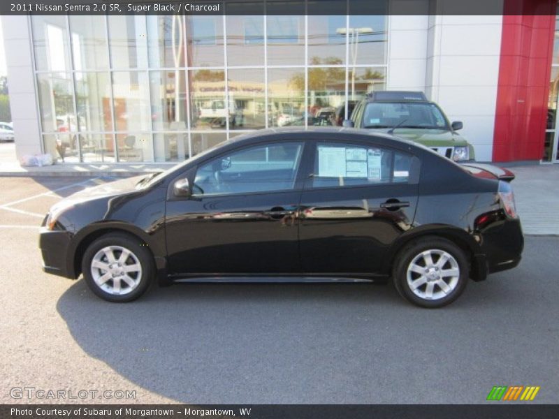 Super Black / Charcoal 2011 Nissan Sentra 2.0 SR