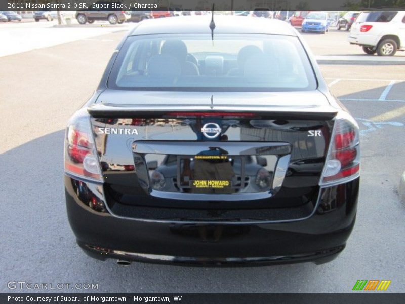 Super Black / Charcoal 2011 Nissan Sentra 2.0 SR