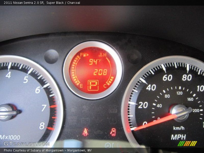 Super Black / Charcoal 2011 Nissan Sentra 2.0 SR