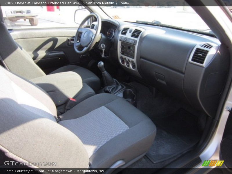  2009 Colorado Extended Cab 4x4 Ebony Interior