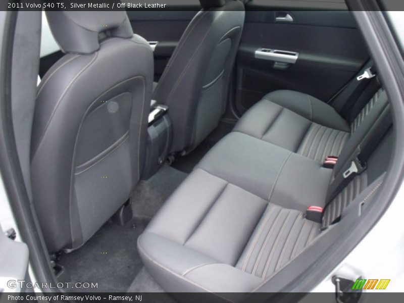 Silver Metallic / Off Black Leather 2011 Volvo S40 T5