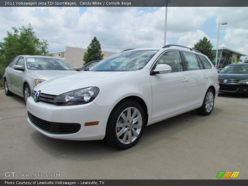 Candy White / Cornsilk Beige 2011 Volkswagen Jetta TDI SportWagen