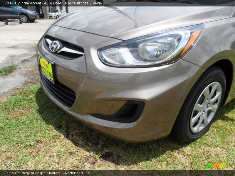 Mocha Bronze / Beige 2012 Hyundai Accent GLS 4 Door