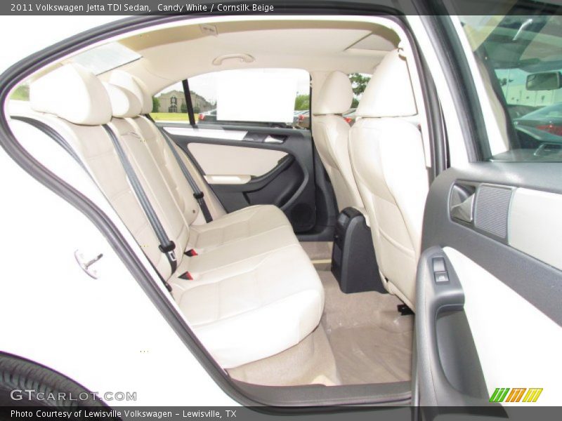 Candy White / Cornsilk Beige 2011 Volkswagen Jetta TDI Sedan