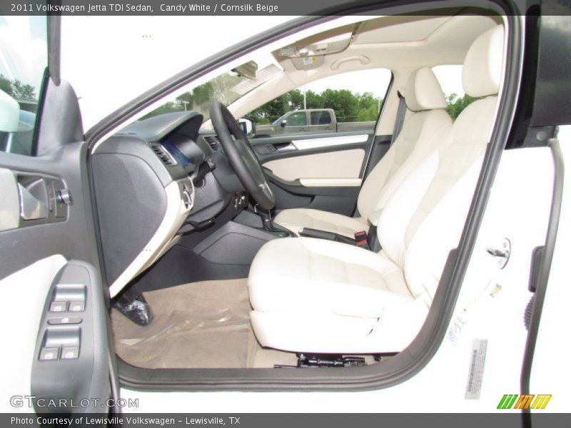 Candy White / Cornsilk Beige 2011 Volkswagen Jetta TDI Sedan