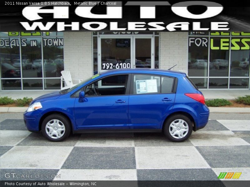 Metallic Blue / Charcoal 2011 Nissan Versa 1.8 S Hatchback
