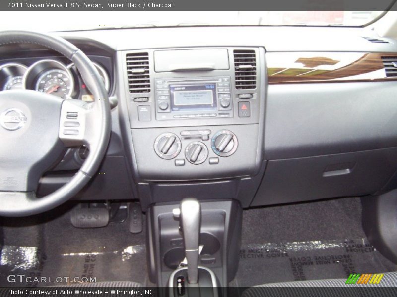 Super Black / Charcoal 2011 Nissan Versa 1.8 SL Sedan