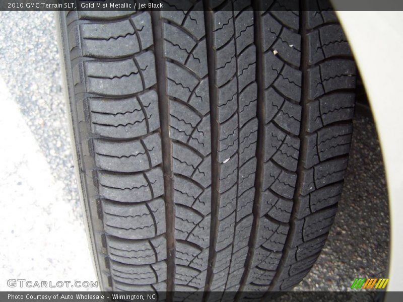 Gold Mist Metallic / Jet Black 2010 GMC Terrain SLT