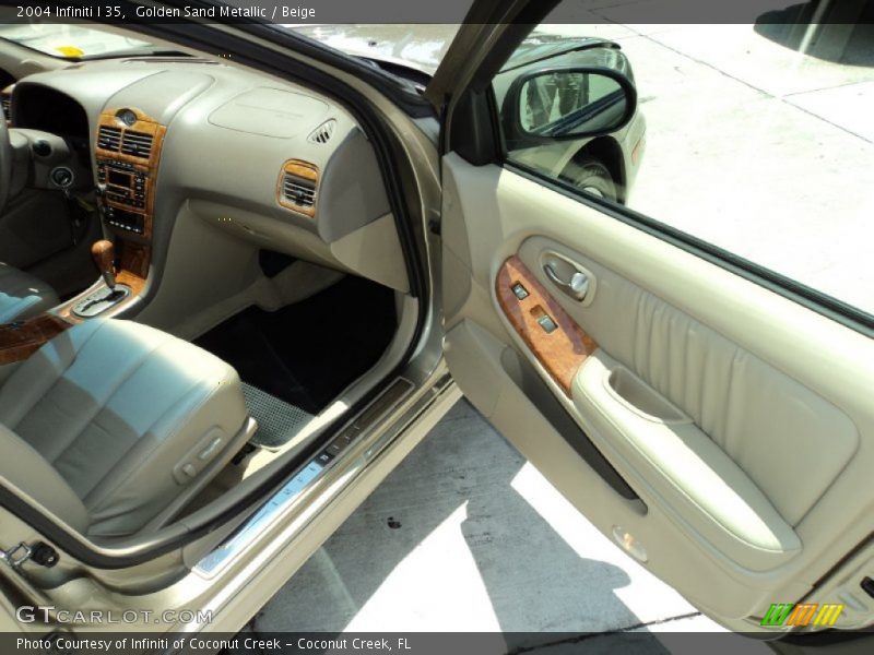 Golden Sand Metallic / Beige 2004 Infiniti I 35