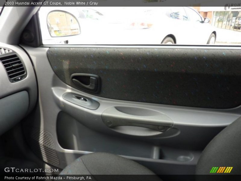 Noble White / Gray 2003 Hyundai Accent GT Coupe