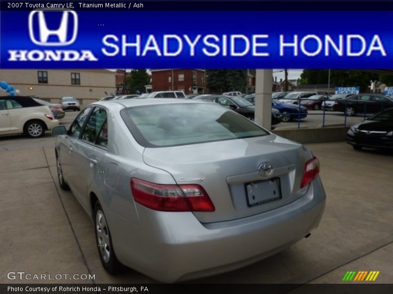 Titanium Metallic / Ash 2007 Toyota Camry LE