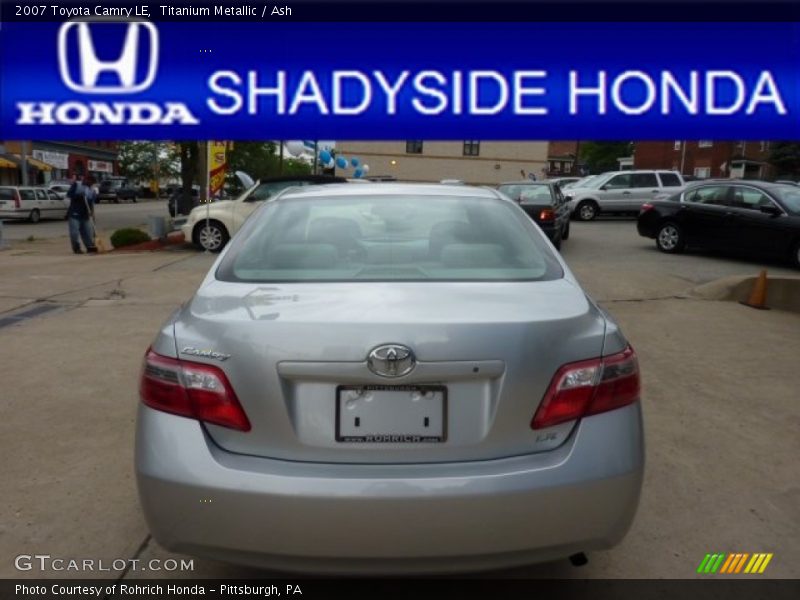 Titanium Metallic / Ash 2007 Toyota Camry LE