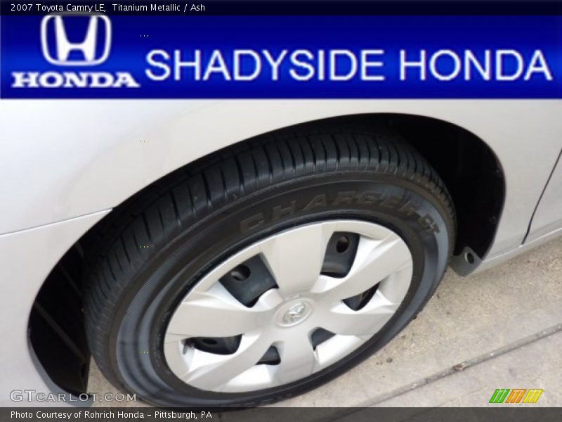 Titanium Metallic / Ash 2007 Toyota Camry LE