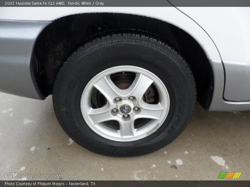 Nordic White / Gray 2002 Hyundai Santa Fe GLS AWD