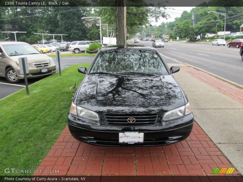 Black / Oak 1998 Toyota Camry LE
