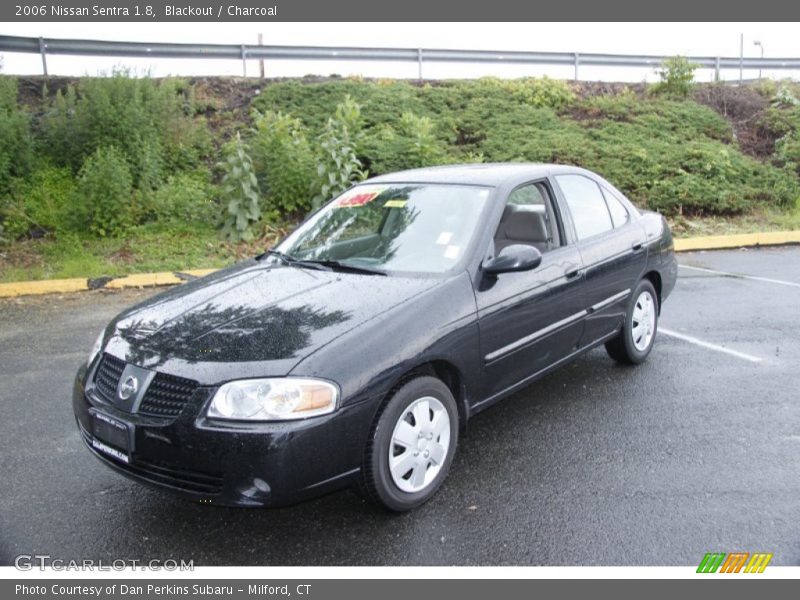 Blackout / Charcoal 2006 Nissan Sentra 1.8