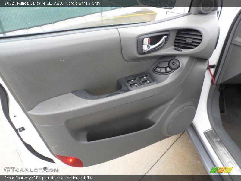 Nordic White / Gray 2002 Hyundai Santa Fe GLS AWD