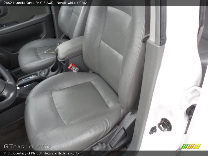 Nordic White / Gray 2002 Hyundai Santa Fe GLS AWD