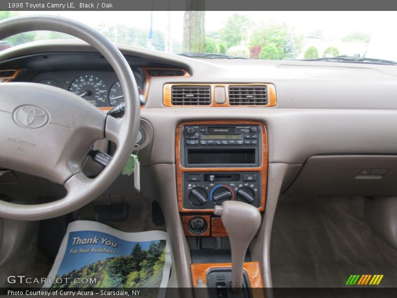 Black / Oak 1998 Toyota Camry LE