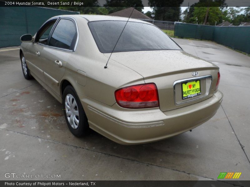 Desert Sand / Beige 2004 Hyundai Sonata