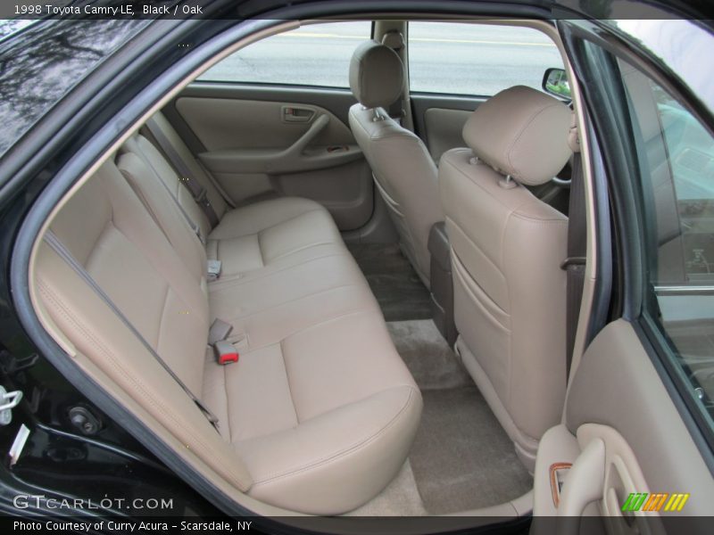 Black / Oak 1998 Toyota Camry LE