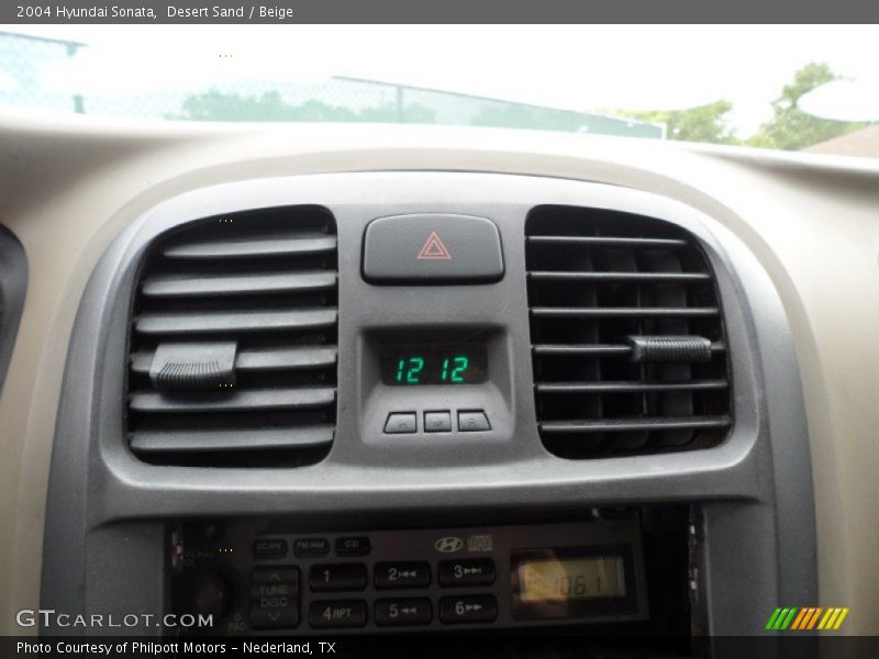 Desert Sand / Beige 2004 Hyundai Sonata