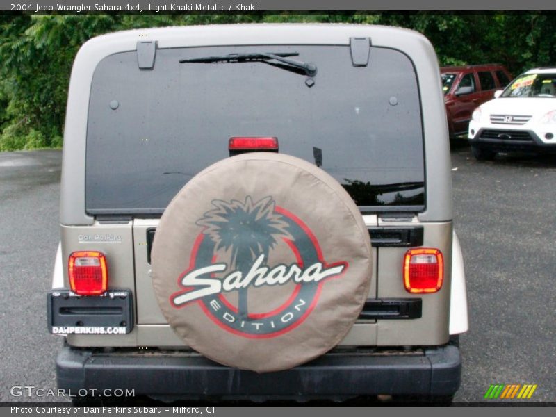 Light Khaki Metallic / Khaki 2004 Jeep Wrangler Sahara 4x4