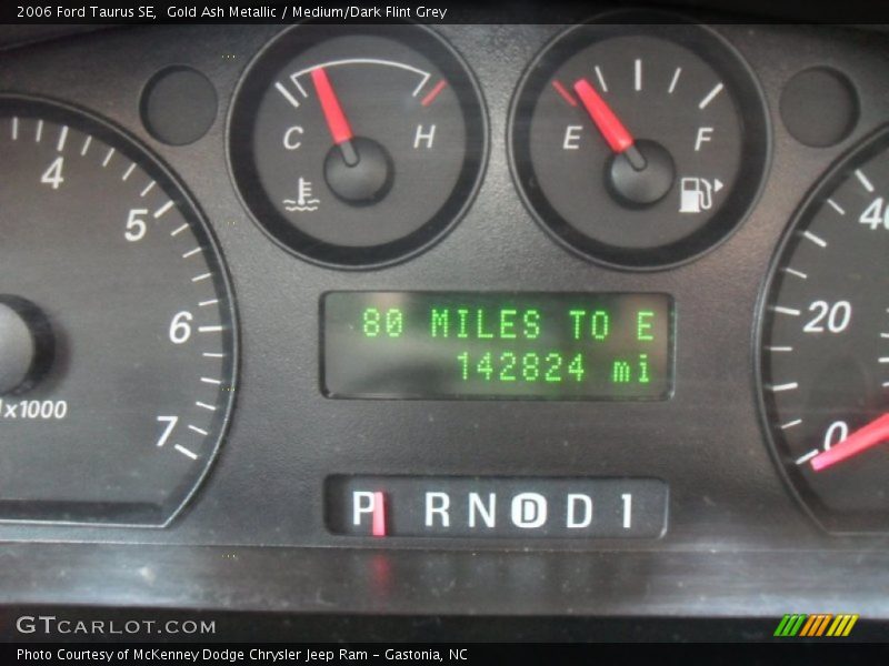 Gold Ash Metallic / Medium/Dark Flint Grey 2006 Ford Taurus SE