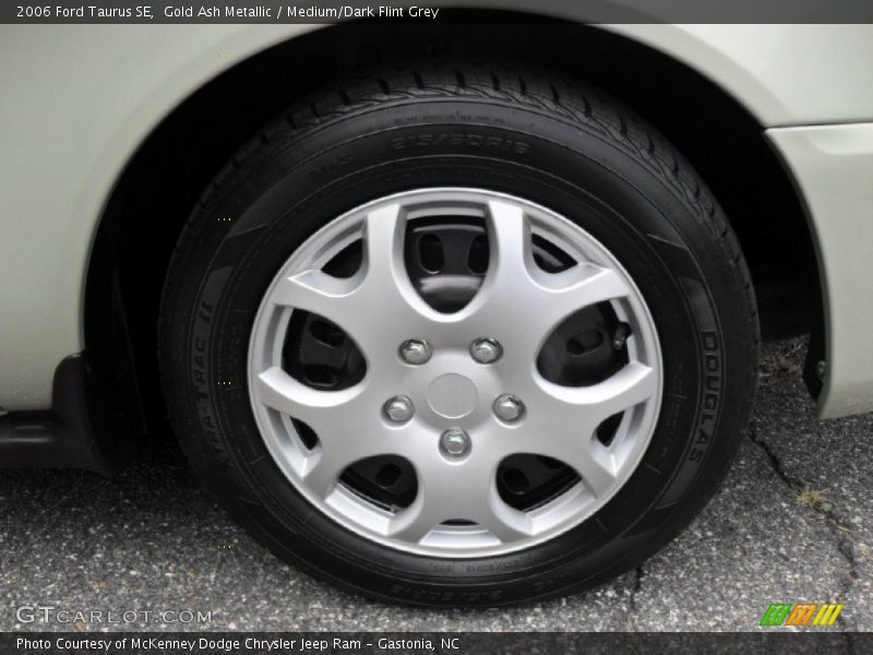 Gold Ash Metallic / Medium/Dark Flint Grey 2006 Ford Taurus SE