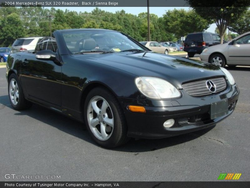 Front 3/4 View of 2004 SLK 320 Roadster