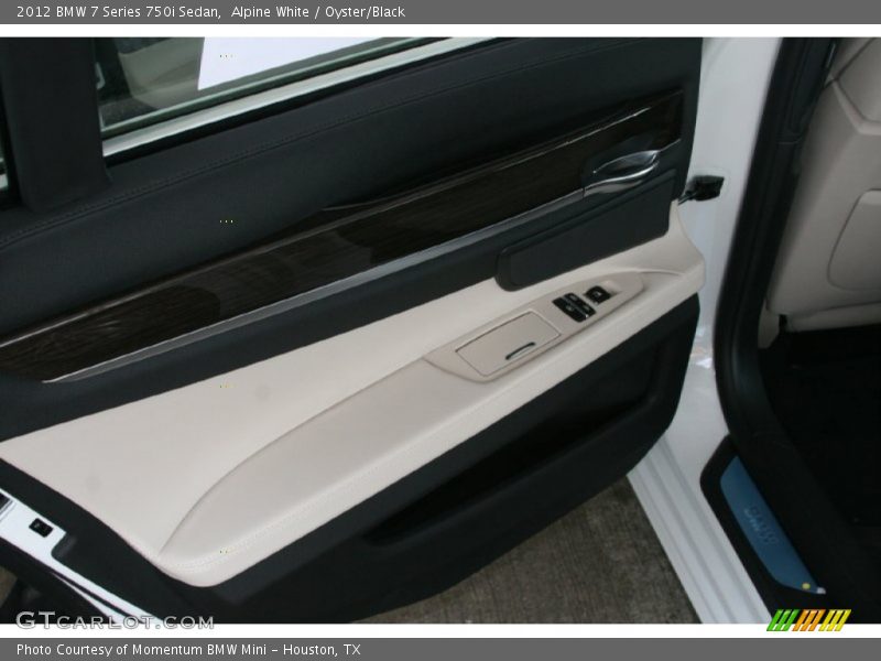 Alpine White / Oyster/Black 2012 BMW 7 Series 750i Sedan