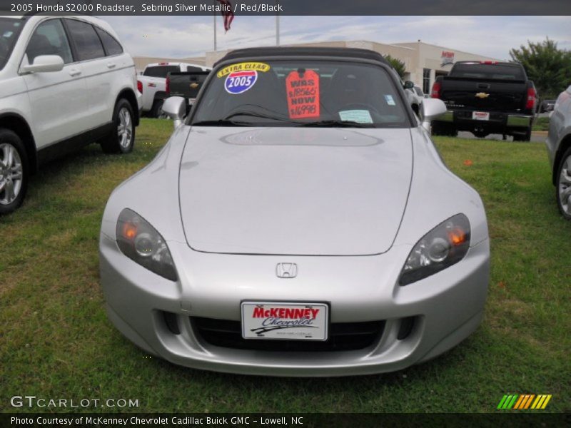 Sebring Silver Metallic / Red/Black 2005 Honda S2000 Roadster