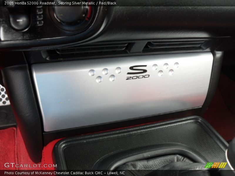  2005 S2000 Roadster Logo