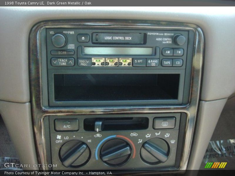 Dark Green Metallic / Oak 1998 Toyota Camry LE