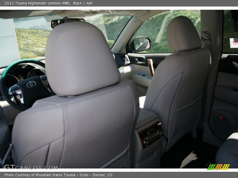 Black / Ash 2011 Toyota Highlander Limited 4WD