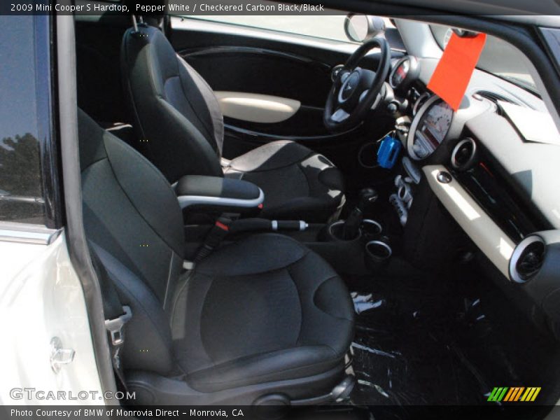 Pepper White / Checkered Carbon Black/Black 2009 Mini Cooper S Hardtop