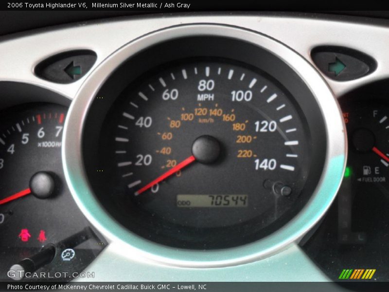 Millenium Silver Metallic / Ash Gray 2006 Toyota Highlander V6