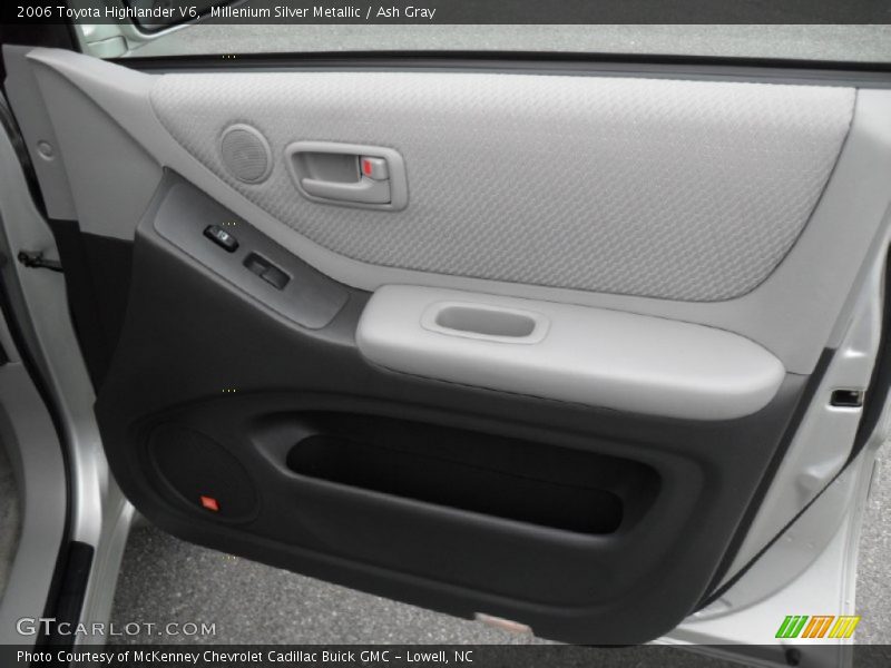 Millenium Silver Metallic / Ash Gray 2006 Toyota Highlander V6