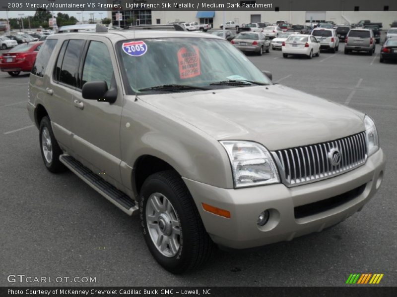 Light French Silk Metallic / Medium Dark Parchment 2005 Mercury Mountaineer V6 Premier