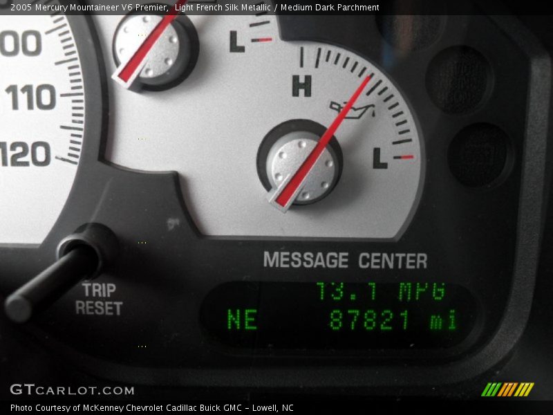 Light French Silk Metallic / Medium Dark Parchment 2005 Mercury Mountaineer V6 Premier