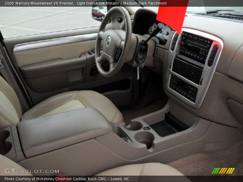 Light French Silk Metallic / Medium Dark Parchment 2005 Mercury Mountaineer V6 Premier