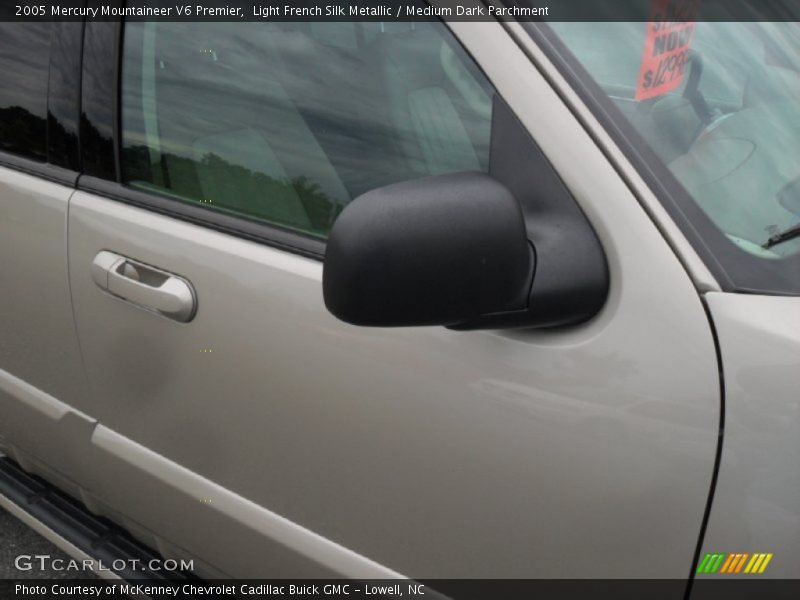 Light French Silk Metallic / Medium Dark Parchment 2005 Mercury Mountaineer V6 Premier