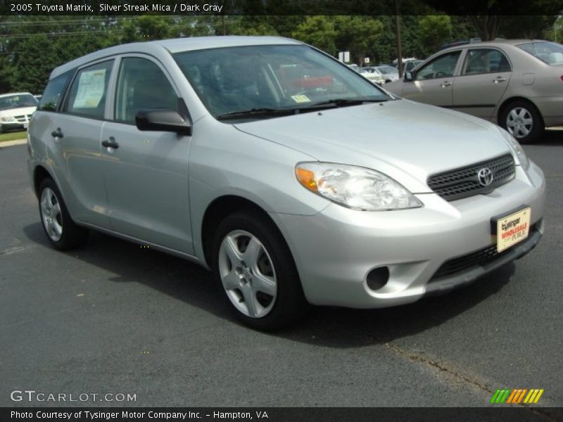 Silver Streak Mica / Dark Gray 2005 Toyota Matrix